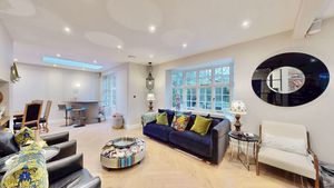 Photo 14- click for photo gallery